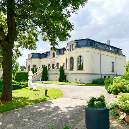 Schloss Breitenfeld Hotel & Tagung Leipzig Exteriör bild